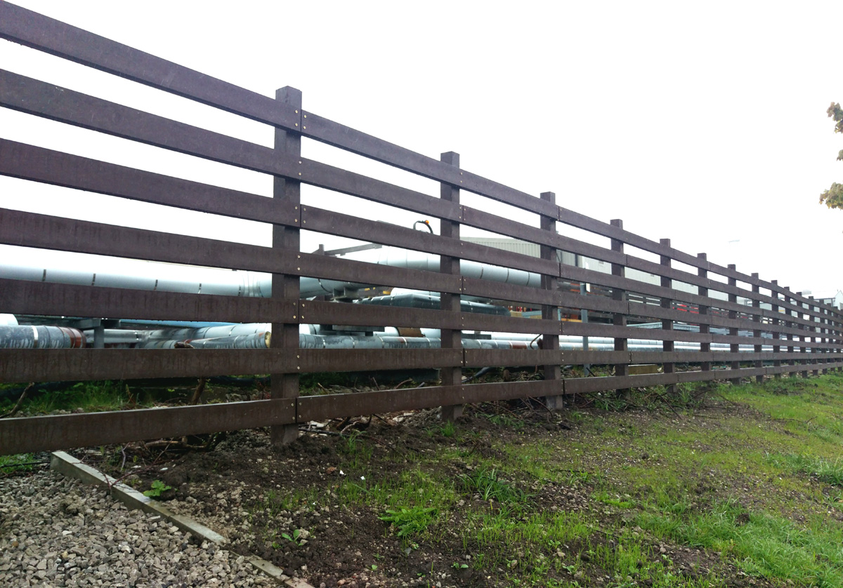 Using Recycled Plastic Lumber as Fencing British Recycled Plastic
