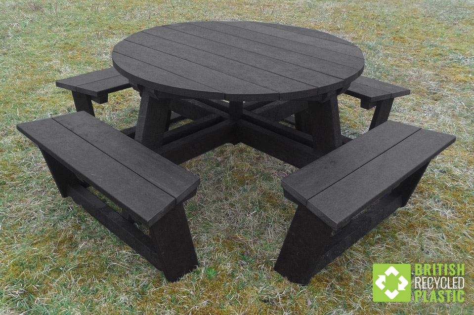 Calder Recycled Plastic Picnic Table, Round 8 Seater Picnic Table