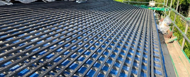 Recycled plastic posts being used as roof battens