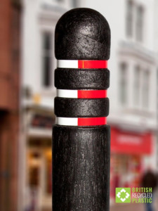 Leeds recycled plastic bollard