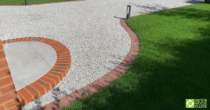 Brickwork trim on X Grid driveway