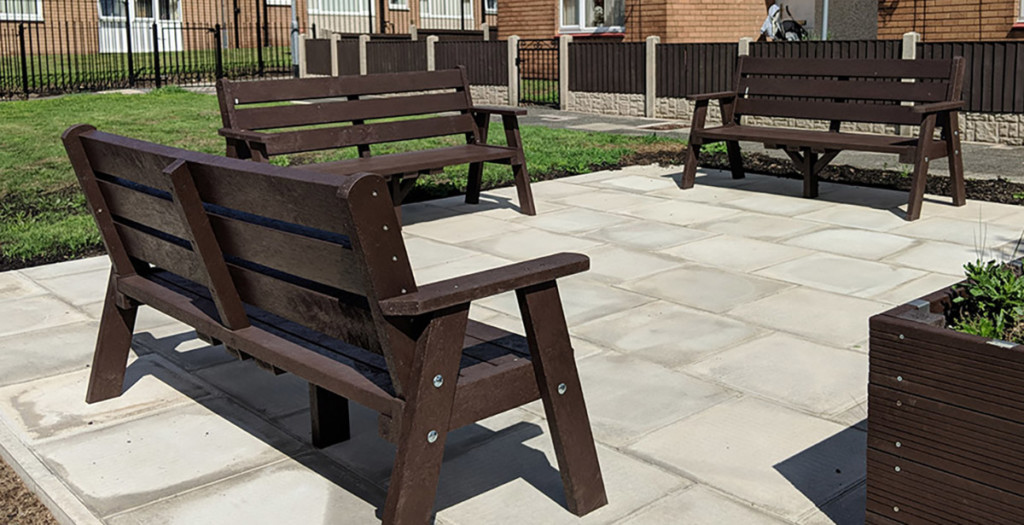 Seats Made From British Recycled Plastic, Resin Garden Benches Uk