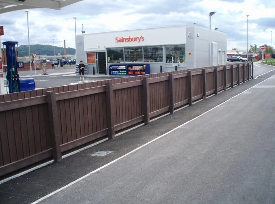 Are Plastic Fence Panels Any Good?