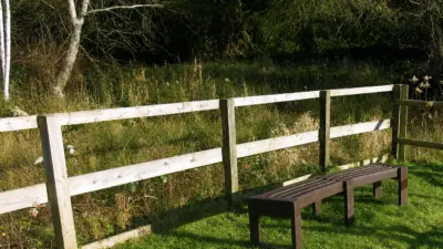 Skipton Curve British Recycled Plastic