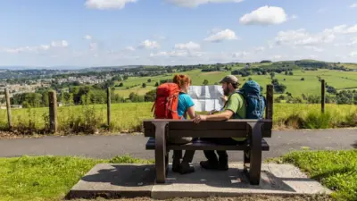 bench-Harewood-brown-hikers-map-lancashire-recycled-plastic