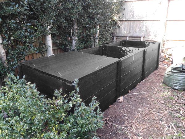 A Callis heavy duty recycled plastic triple compost bin, shown with an optional lid