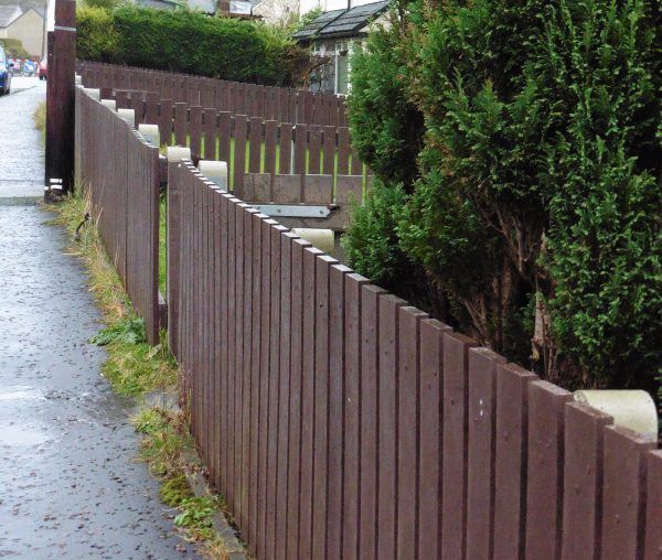 Social housing recycled plastic fencing