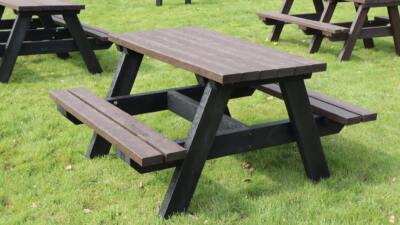 The Holmfirth junior recycled plastic A-frame picnic table, suitable for infant and junior schools