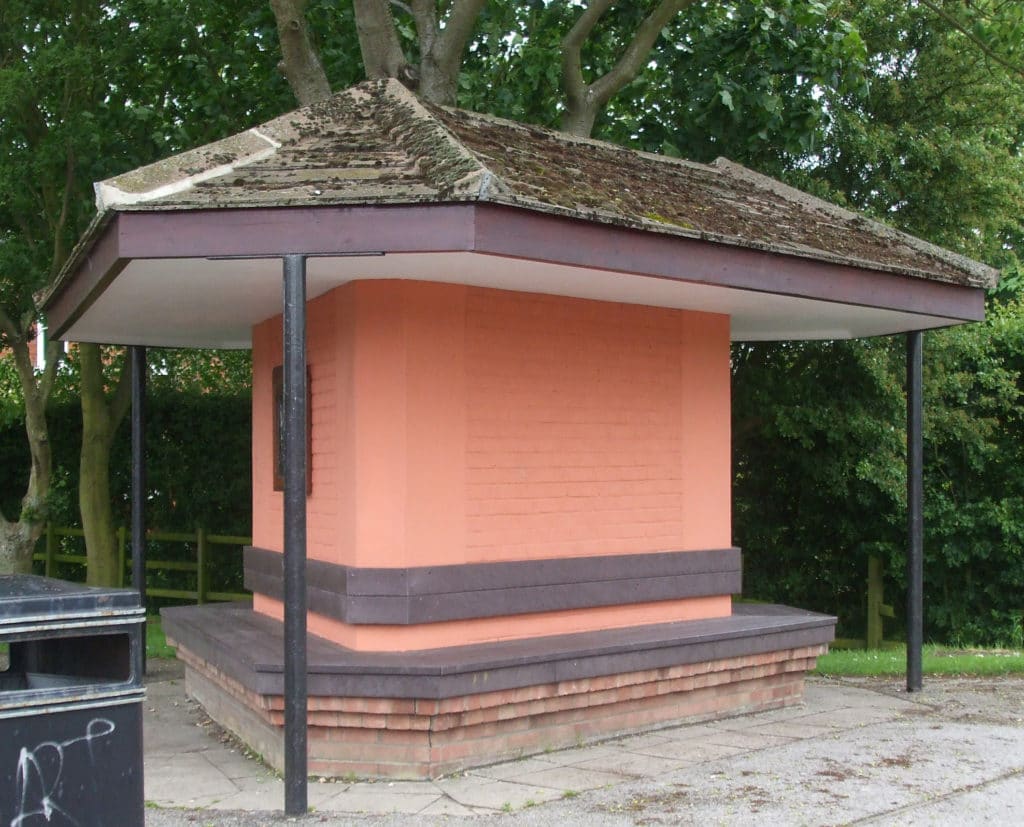 Sibsey bus shelter – lumber projects