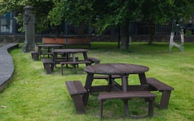 Calder picnic tables – buy four, get fifth free!