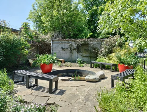 Why Choose a Recycled Plastic Garden Bench?